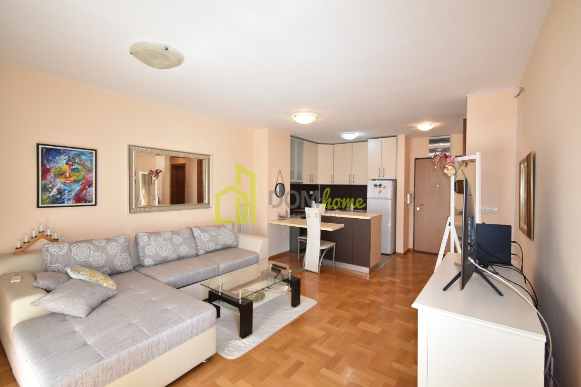 Jednosoban stan 48m2, Tološki apartmani